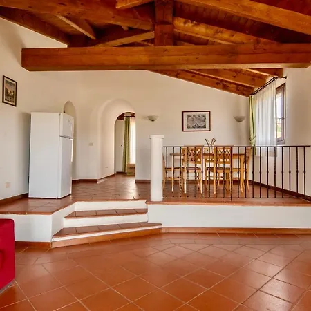 Villas With Air Conditioning And Shared Pool, Just A Few Minutes From La Pelosa Villa Punta de su Torrione